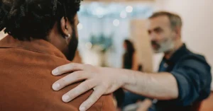 Structured Living vs Independent Living for Men